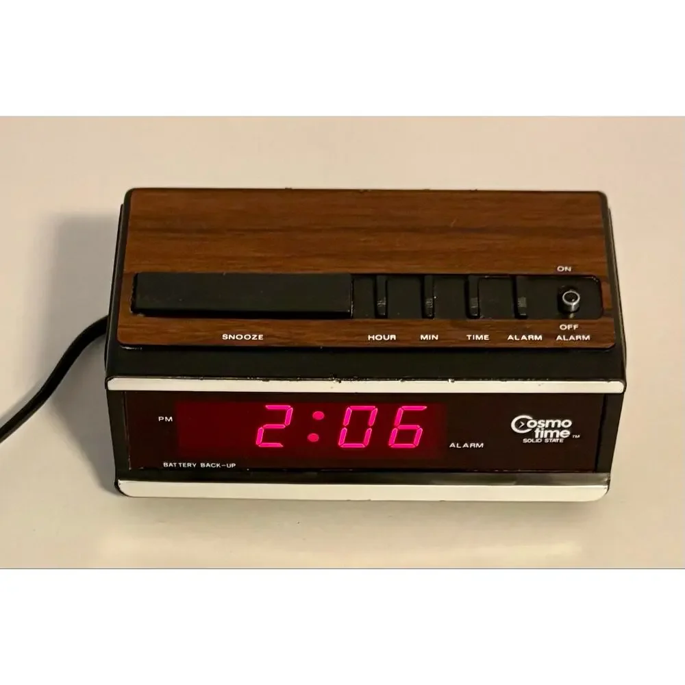 Vintage Cosmo Time E517A Alarm Clock Wood Grain, Alarm Works test and working